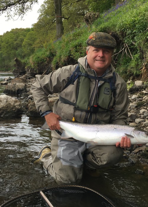 Here's Fritz Seifert from Austria with a perfect fly caught River Tay Spring salmon that was hooked after only a few minutes of starting on day 1 of his 3 day guided salmon fishing trip. This Spring salmon took the 'Copperass' salmon fly and was quickly returned to the Tay after grabbing this fine memoir.