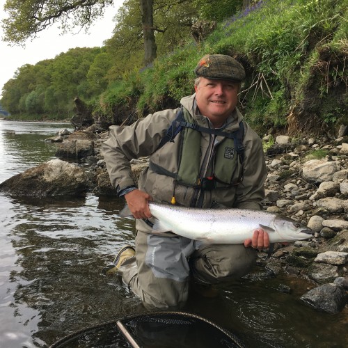 Here's Fritz Seifert from Austria with a perfect fly caught River Tay Spring salmon that was hooked after only a few minutes of starting on day 1 of his 3 day guided salmon fishing trip. This Spring salmon took the 'Copperass' salmon fly and was quickly returned to the Tay after grabbing this fine memoir.