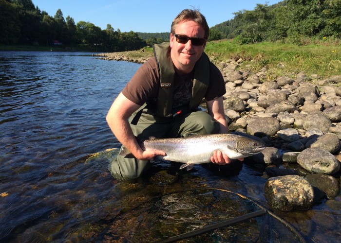 How To Fish For Salmon In Bright Light