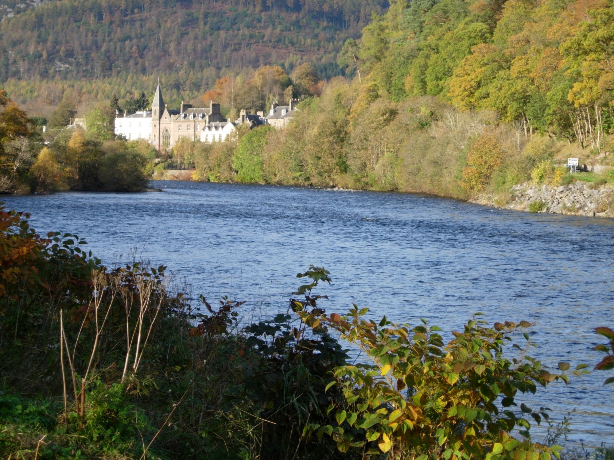 Where To Stay When Salmon Fishing In Scotland